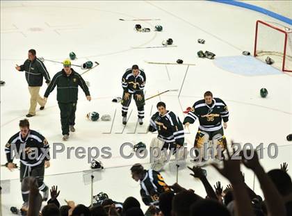 Thumbnail 2 in Hamden vs. Fairfield Prep (CIAC Division 1 Final) photogallery.