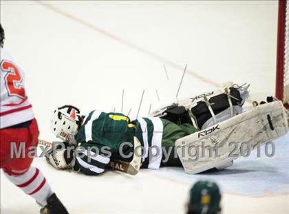 Thumbnail 2 in Hamden vs. Fairfield Prep (CIAC Division 1 Final) photogallery.