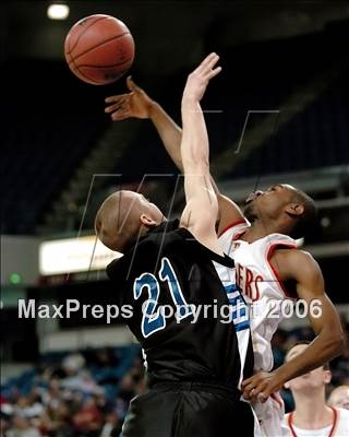 Thumbnail 1 in Rocklin vs. Jesuit (Section Playoffs) photogallery.