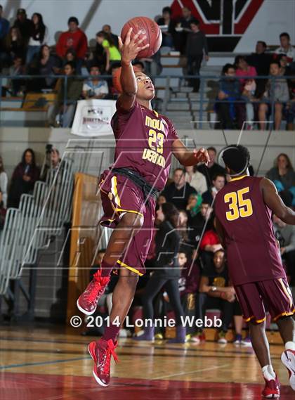 Thumbnail 2 in Mt. Vernon vs Jasper Place (REB Invitational) photogallery.
