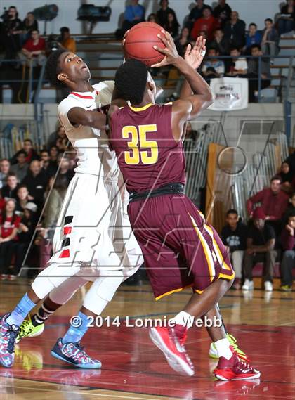 Thumbnail 1 in Mt. Vernon vs Jasper Place (REB Invitational) photogallery.