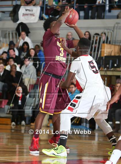 Thumbnail 2 in Mt. Vernon vs Jasper Place (REB Invitational) photogallery.