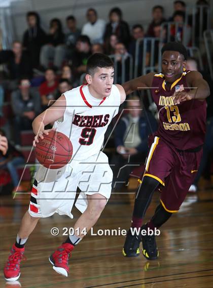 Thumbnail 2 in Mt. Vernon vs Jasper Place (REB Invitational) photogallery.