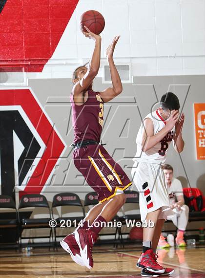 Thumbnail 2 in Mt. Vernon vs Jasper Place (REB Invitational) photogallery.