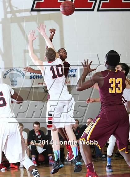 Thumbnail 1 in Mt. Vernon vs Jasper Place (REB Invitational) photogallery.