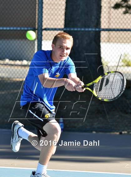 Thumbnail 3 in Incline @ South Tahoe photogallery.
