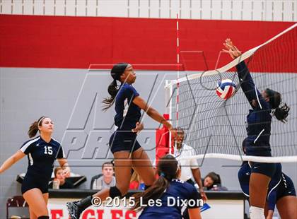 Thumbnail 3 in Little Elm vs  Lone Star (Argyle Tournament) photogallery.