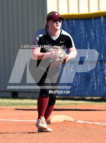 Thumbnail 3 in Cimarron-Memorial vs Centennial photogallery.