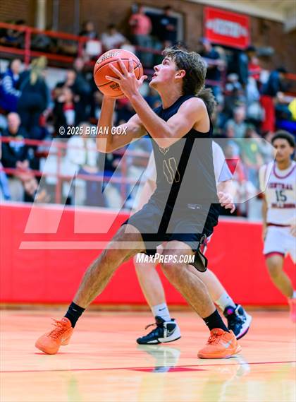 Thumbnail 1 in JV: Link Academy @ Central photogallery.