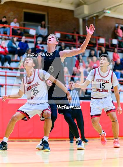 Thumbnail 1 in JV: Link Academy @ Central photogallery.