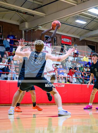 Thumbnail 1 in JV: Link Academy @ Central photogallery.