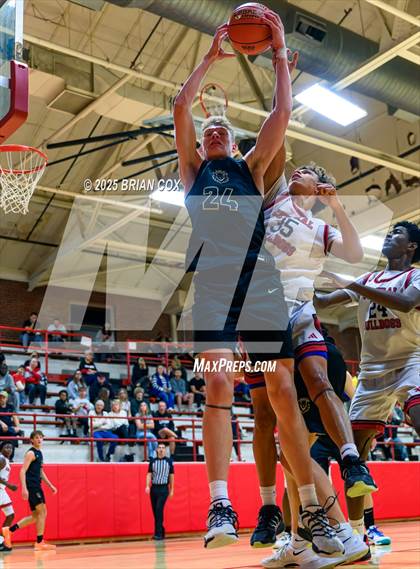 Thumbnail 1 in JV: Link Academy @ Central photogallery.