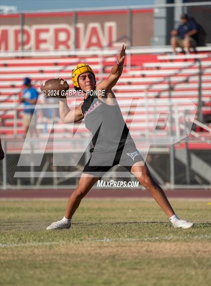 Thumbnail 2 in Holtville vs Southwest EC (7 on 7) photogallery.