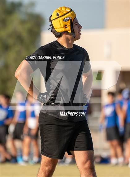 Thumbnail 3 in Holtville vs Southwest EC (7 on 7) photogallery.