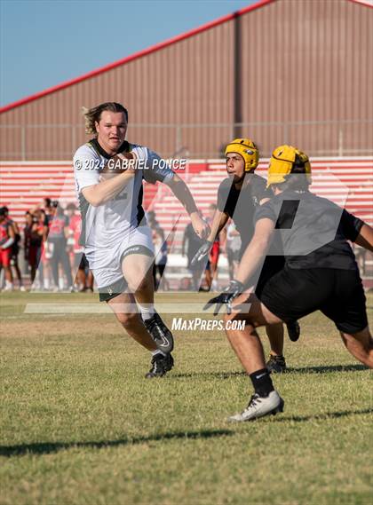 Thumbnail 2 in Holtville vs Southwest EC (7 on 7) photogallery.