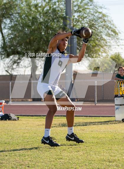 Thumbnail 3 in Holtville vs Southwest EC (7 on 7) photogallery.