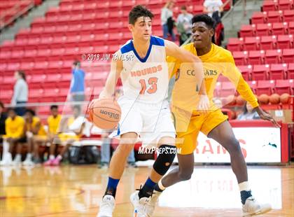 Thumbnail 2 in Slidell vs Western Hills (Bank of Mineral Wells Mountaineer Classic) photogallery.