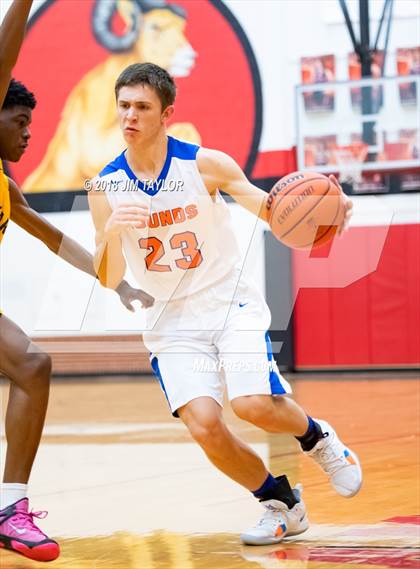 Thumbnail 2 in Slidell vs Western Hills (Bank of Mineral Wells Mountaineer Classic) photogallery.