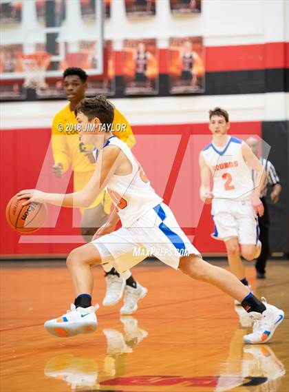 Thumbnail 2 in Slidell vs Western Hills (Bank of Mineral Wells Mountaineer Classic) photogallery.