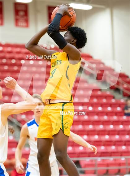 Thumbnail 1 in Slidell vs Western Hills (Bank of Mineral Wells Mountaineer Classic) photogallery.