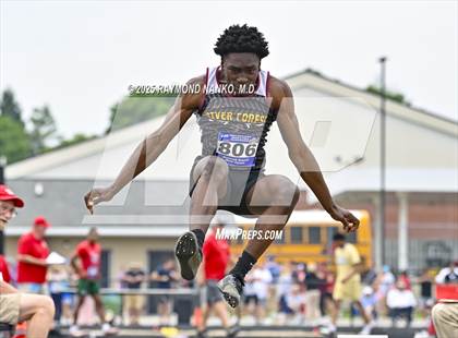 Thumbnail 2 in IHSAA Finals (Long Jump) photogallery.