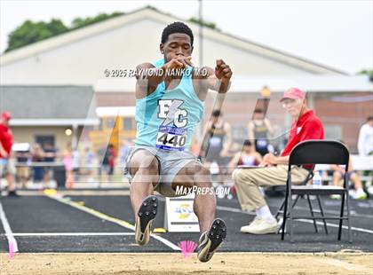 Thumbnail 1 in IHSAA Finals (Long Jump) photogallery.