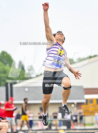 Thumbnail 3 in IHSAA Finals (Long Jump) photogallery.