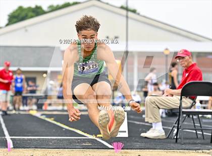 Thumbnail 1 in IHSAA Finals (Long Jump) photogallery.