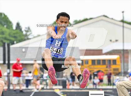 Thumbnail 3 in IHSAA Finals (Long Jump) photogallery.