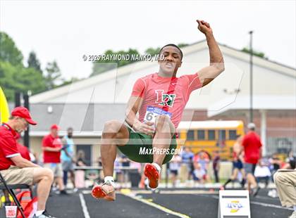 Thumbnail 1 in IHSAA Finals (Long Jump) photogallery.