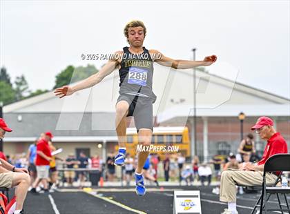 Thumbnail 2 in IHSAA Finals (Long Jump) photogallery.