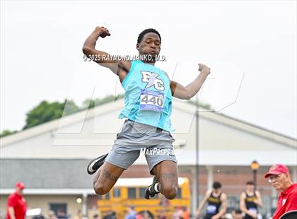 Thumbnail 3 in IHSAA Finals (Long Jump) photogallery.