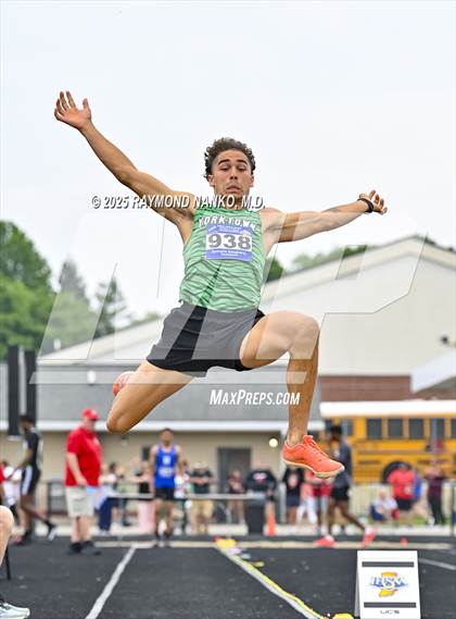 Thumbnail 2 in IHSAA Finals (Long Jump) photogallery.
