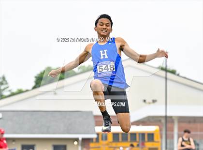 Thumbnail 2 in IHSAA Finals (Long Jump) photogallery.