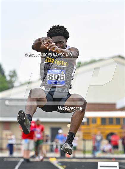 Thumbnail 2 in IHSAA Finals (Long Jump) photogallery.