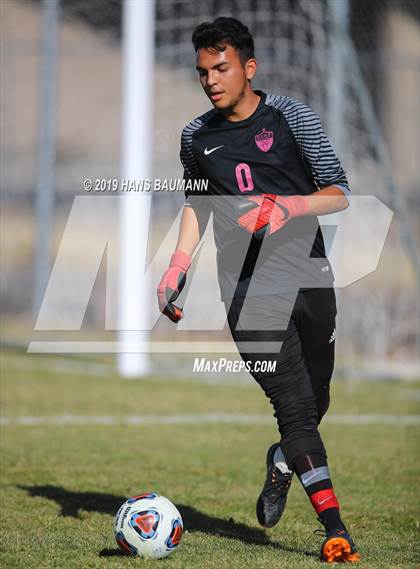 Thumbnail 1 in Western vs. North Valleys (NIAA 3A Semifinal) photogallery.