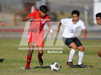 Thumbnail 2 in Western vs. North Valleys (NIAA 3A Semifinal) photogallery.