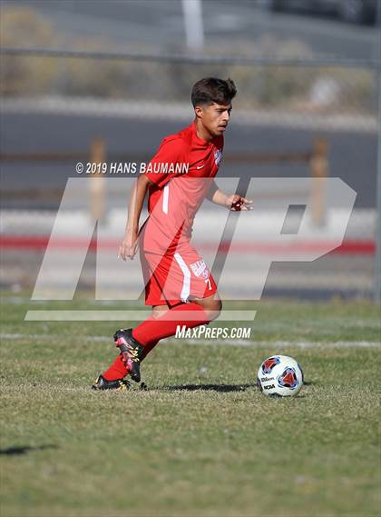 Thumbnail 2 in Western vs. North Valleys (NIAA 3A Semifinal) photogallery.