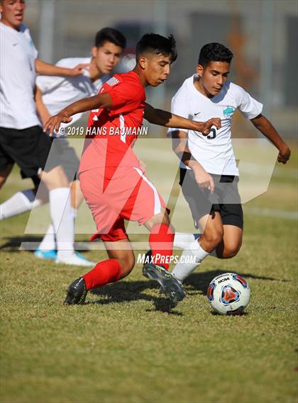Thumbnail 1 in Western vs. North Valleys (NIAA 3A Semifinal) photogallery.
