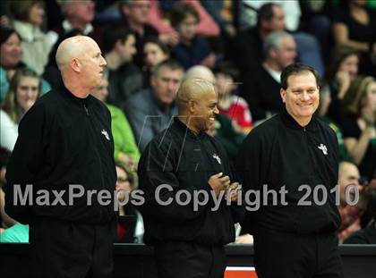 Thumbnail 3 in De La Salle vs. San Ramon Valley (CIF NorCal D1 Semifinals) photogallery.