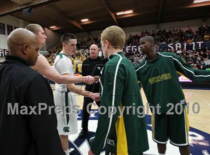 Thumbnail 3 in De La Salle vs. San Ramon Valley (CIF NorCal D1 Semifinals) photogallery.