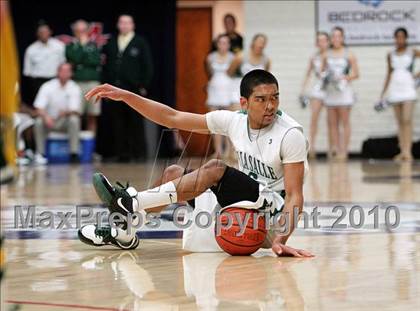 Thumbnail 3 in De La Salle vs. San Ramon Valley (CIF NorCal D1 Semifinals) photogallery.