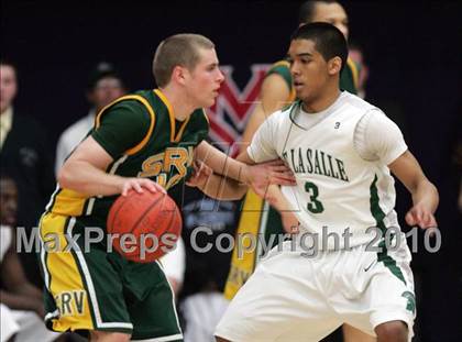 Thumbnail 1 in De La Salle vs. San Ramon Valley (CIF NorCal D1 Semifinals) photogallery.