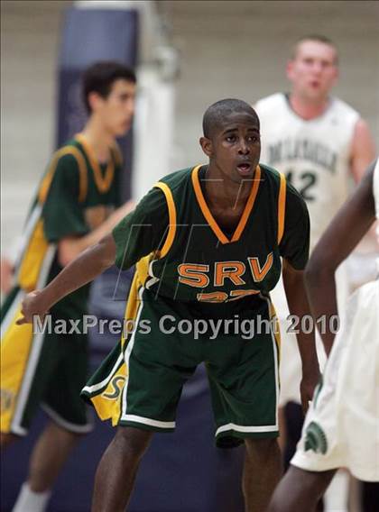 Thumbnail 2 in De La Salle vs. San Ramon Valley (CIF NorCal D1 Semifinals) photogallery.