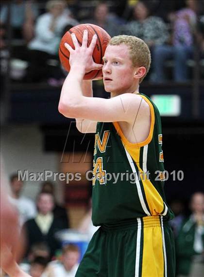Thumbnail 1 in De La Salle vs. San Ramon Valley (CIF NorCal D1 Semifinals) photogallery.