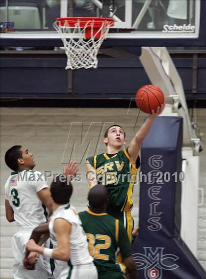 Thumbnail 3 in De La Salle vs. San Ramon Valley (CIF NorCal D1 Semifinals) photogallery.