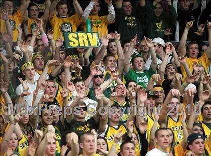 Thumbnail 1 in De La Salle vs. San Ramon Valley (CIF NorCal D1 Semifinals) photogallery.