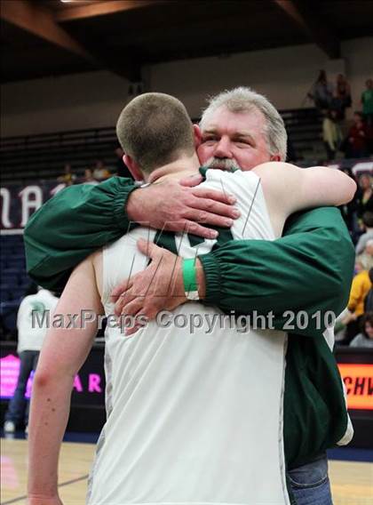 Thumbnail 2 in De La Salle vs. San Ramon Valley (CIF NorCal D1 Semifinals) photogallery.