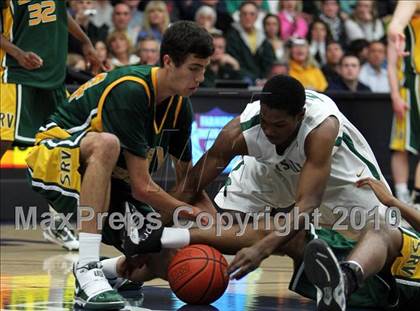 Thumbnail 1 in De La Salle vs. San Ramon Valley (CIF NorCal D1 Semifinals) photogallery.