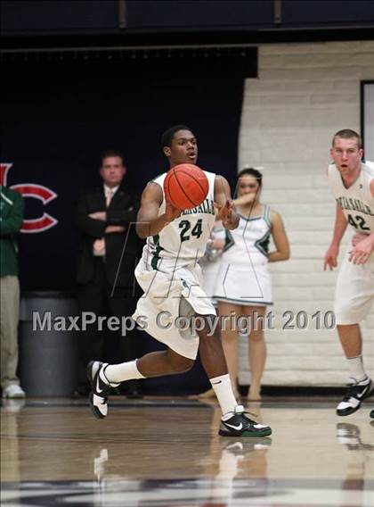 Thumbnail 1 in De La Salle vs. San Ramon Valley (CIF NorCal D1 Semifinals) photogallery.